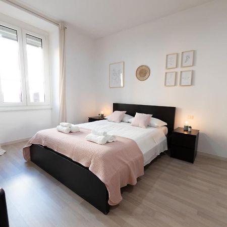 The Best Rent - Spacious Apartment Near Roma Termini Station Екстер'єр фото