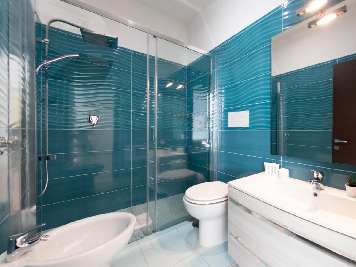 The Best Rent - Spacious Apartment Near Roma Termini Station Екстер'єр фото