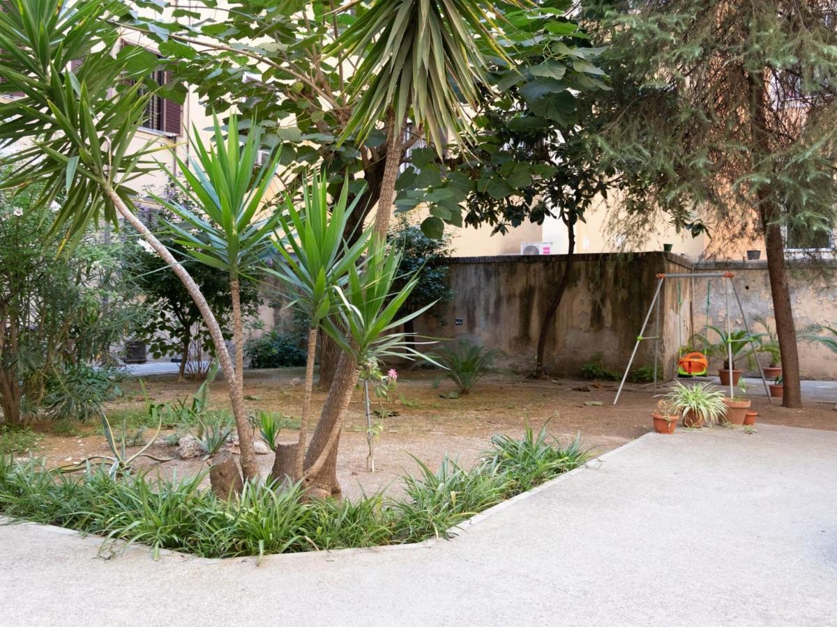 The Best Rent - Spacious Apartment Near Roma Termini Station Екстер'єр фото